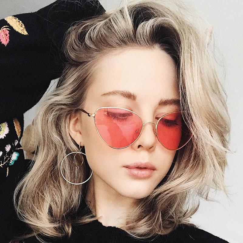 Women's Retro 1990's Fashion Colored Flat Lens Cat Eye Sunglasses C512