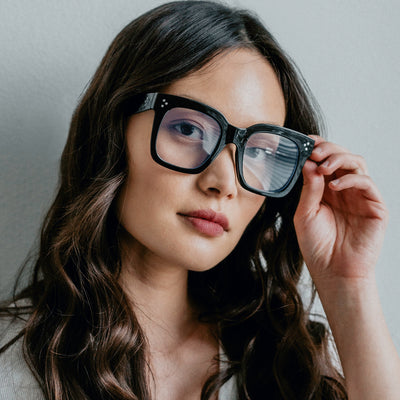 Gafas transparentes con lentes planas y montura de cuerno cuadrada de gran tamaño y atrevidas D093