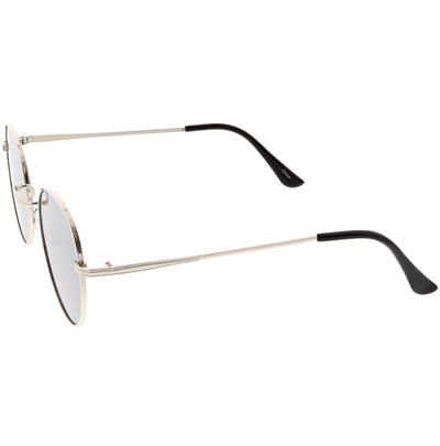 Gafas de sol redondas con lentes planas espejadas y marco de metal delgado retro C133