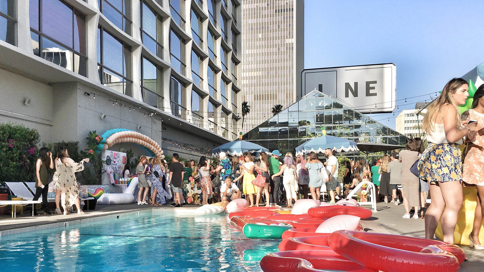 Epic Ban.do Pool Party