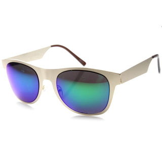 Gafas de sol modernas con lentes de espejo y borde con cuernos de metal plano cortado con láser 9735 - Medianoche dorada