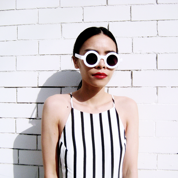Trendy Blogger Womens Fashion Thick Round Sunglasses - zeroUV